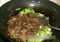 尖椒木耳鸡丝的做法 步骤7
