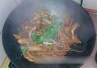 沙姜焖鸭掌鸭翅的做法 步骤8