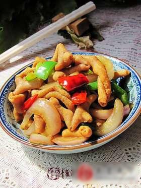 青椒洋葱炒鸡肠