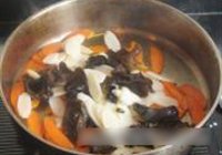 铁棍山药炒木耳的做法 步骤5
