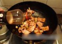回锅肉的做法 步骤8