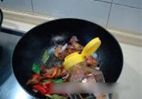 豉椒洋葱炒牛肚的做法 步骤9