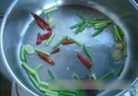 素炒黄豆芽的做法 步骤6