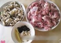 清蒸鲜菇排骨的做法 步骤1