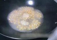 玉米萝卜炒火腿粒的做法 步骤1