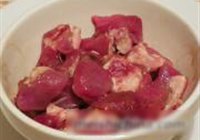 猪肉焖萝卜干的做法 步骤1