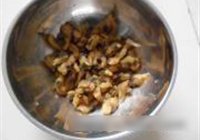 葱香蛤蜊肉的做法 步骤1