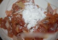 什菌三杯鸡的做法 步骤3