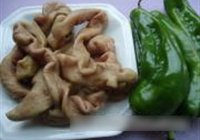 青椒炒肥肠的做法 步骤1