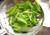 素炒鳝鱼丝的做法 步骤5