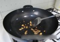 红烧猪尾巴的做法 步骤4