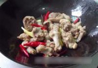 啤酒鸭的做法 步骤3