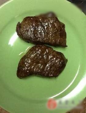 黑椒牛排