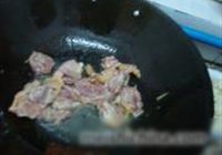 香菇花菜烩鸡肉的做法 步骤5