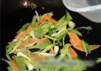 芹菜炒黑木耳的做法 步骤10