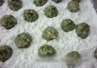 水晶荠菜圆子的做法 步骤2