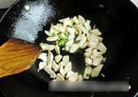 蚝油莴笋炒鸡腿菇的做法 步骤6