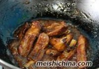 糖醋排骨的做法 步骤12