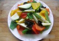 三色彩椒溜肉片的做法 步骤9