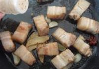 可乐红烧肉的做法 步骤7