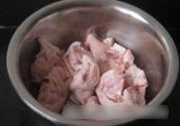 腐乳花生猪脚的做法 步骤1