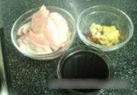 自制猪脖肉的做法 步骤1
