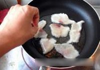 回锅鱼片的做法 步骤5