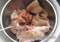 腐乳猪蹄膀的做法 步骤5