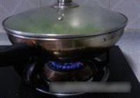 腊肠炒花菜的做法 步骤6
