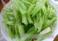 西芹炒百合的做法 步骤1