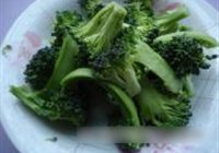西兰花炒山药的做法 步骤4