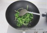 茄汁蛋卷的做法 步骤4