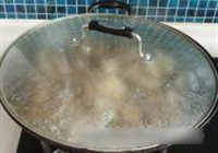 鸡块烧鲜藕的做法 步骤9