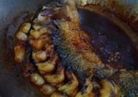 蒜子焖鲻鱼的做法 步骤9