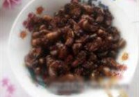 油炸蝉蛹的做法 步骤3