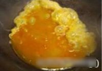 葱炒蛋的做法 步骤4