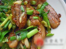 蒜苗回锅肉