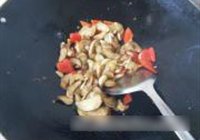 红椒炒白茄的做法 步骤7