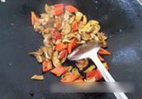 红椒炒白茄的做法 步骤8