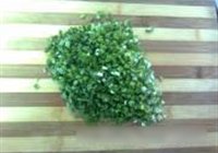 野葱蛋饼的做法 步骤2