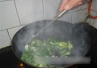 清炒油菜苔的做法 步骤6