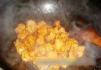 菠萝咕噜鸡的做法 步骤17