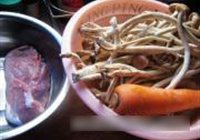 酱香茶树菇的做法 步骤1