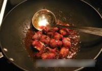 糖醋排骨的做法 步骤4