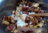 芋儿米粉蒸肉的做法 步骤6