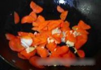 西葫芦炒木耳的做法 步骤4