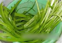 茶干胡萝卜炒韭菜的做法 步骤1