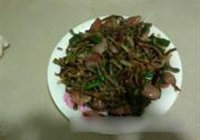 豆角干炒腊肠的做法 步骤8