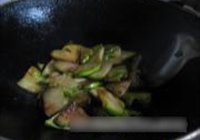 油闷鲜榨菜的做法 步骤6