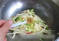 醋溜大白菜的做法 步骤5